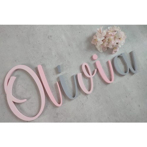 "Olívia" betűk bármilyen névvel és színnel!